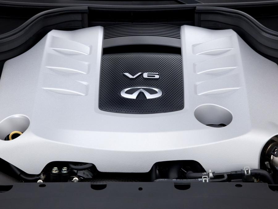  Infiniti EX30d GT 2010 года  (фото 9 из 12)